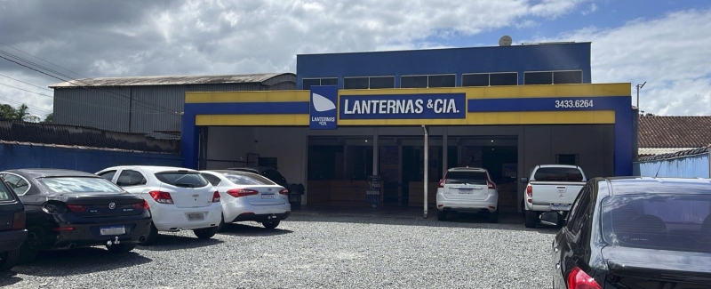 fachada lanterna e cia